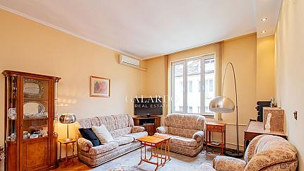 Two-bedroom apartment in prime location