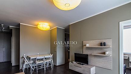 Нов апартамент с две спални до УНСС