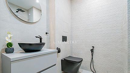 Stylishly furnished new two-bedroom apartment in Krastova Vada district