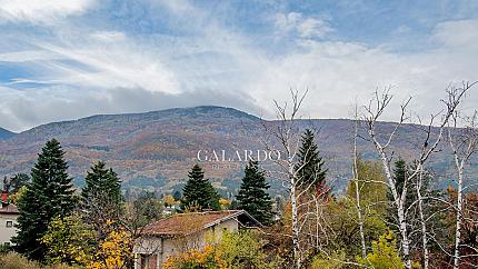 A spacious single-family house in a new gated complex