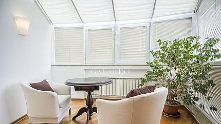 Просторен обзаведен апартамент до метростанция Джеймс Баучер