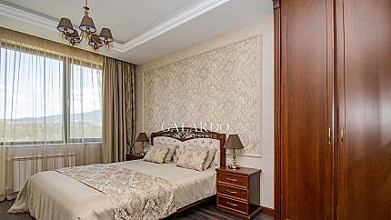 Стил в нов апартамент в затворен комплекс