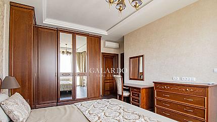 Стил в нов апартамент в затворен комплекс