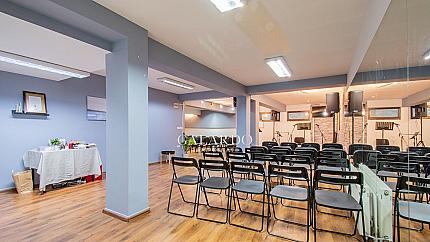 Spacious office for rent in Center