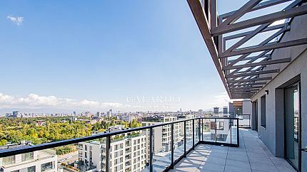 Luxury Penthouse with Breathtaking Views in Hladilnika District