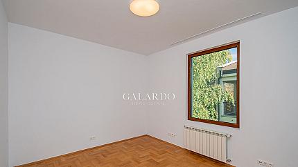 Spacious House in the Neighborhood of Krastova Vada