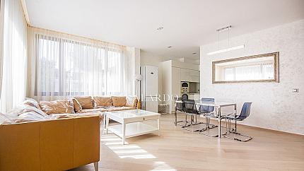 Просторен и стилен апартамент в комплекс "Belle Rose -2"