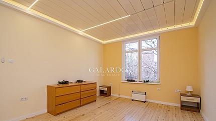 Елегантен офис срещу парка на НДК