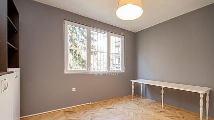 Отдава под наем 2- стаен