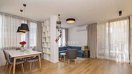 Elegant apartment with a wonderful terrace to Vitosha Mountain in Silver City