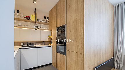 Elegant apartment with a wonderful terrace to Vitosha Mountain in Silver City