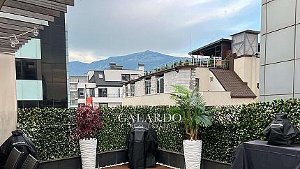 Elegant apartment with a wonderful terrace to Vitosha Mountain in Silver City