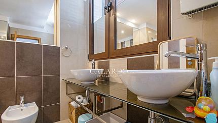 Elegant apartment with a wonderful terrace to Vitosha Mountain in Silver City