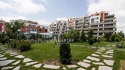 Elegant apartment with a wonderful terrace to Vitosha Mountain in Silver City