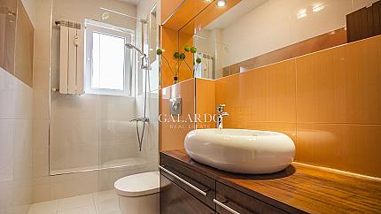 Stylish apartment in an ideal center