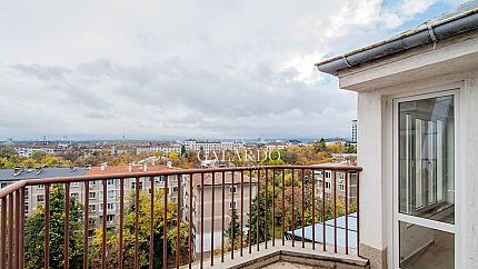 One-Bedroom Apartment near Zaimov Park