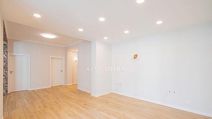 Office in Top Center, Stefan Karadja Street