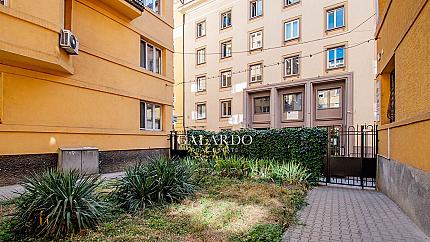 Office in Top Center, Stefan Karadja Street