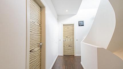 Modern, luxury house with 4 bedrooms in Dragalevtsi