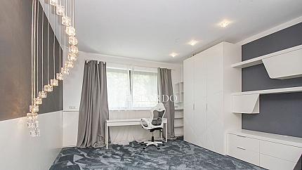 Modern, luxury house with 4 bedrooms in Dragalevtsi