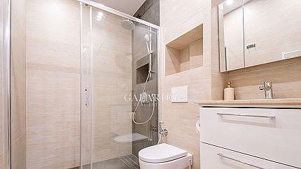 Чисто нов апартамент с 2 спални под наем в South End комплекс