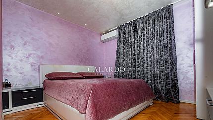 Cozy one bedroom renovated apartment