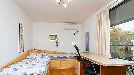 Two bedroom modern apartment in the center