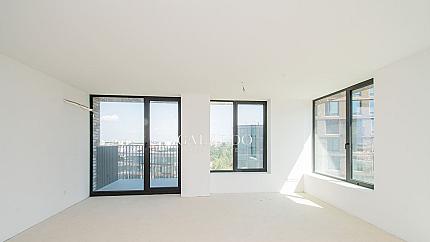 Modern three-room apartment in Kosher building