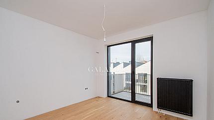 Two-bedroom apartment in a gated complex in Krasno Selo