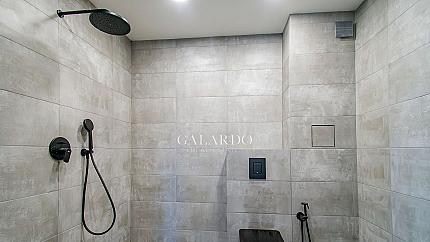 Two-bedroom apartment in a gated complex in Krasno Selo