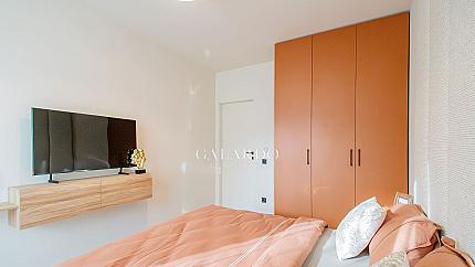 Stylishly furnished new two-bedroom apartment in Krastova Vada district