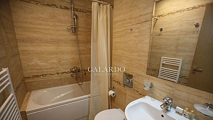 Tристаен апартамент, разположен в кв. Лозенец