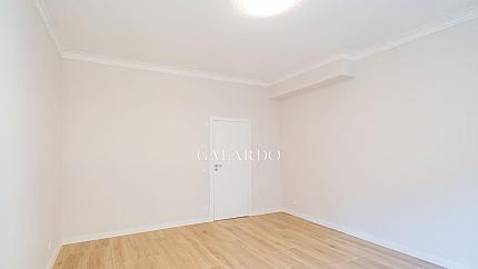 Офис в топ център на ул. Стефан Караджа