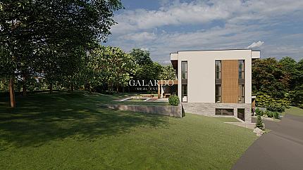 Самостоятелна къща за продажба в с.Бистрица