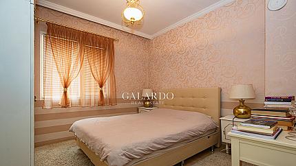 Sunny 2 Bedroom apartment