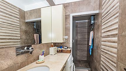 Sunny 2 Bedroom apartment