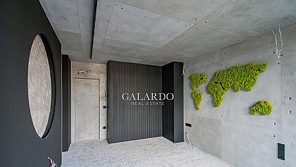 Exceptional spacious apartment in a boutique complex