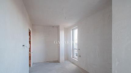 Two-bedroom apartment in a boutique building in Krastova Vada