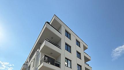 Two-bedroom apartment in a boutique building in Krastova Vada