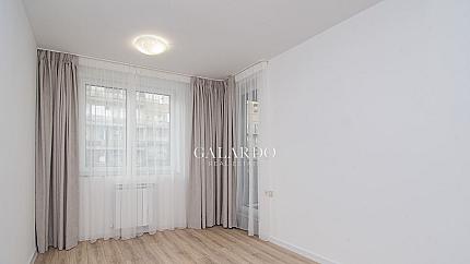 Luxuriously furnished three-room apartment for rent in Dianabad