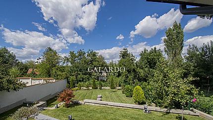 Luxury furnished house for rent in Dragalevtsi