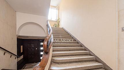 Представителен апартамент в Докторска градина