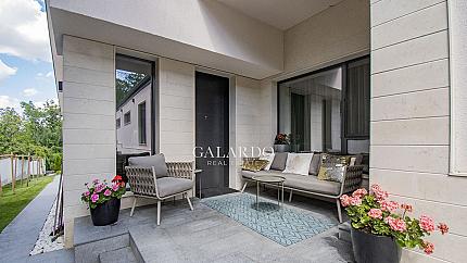 Luxury furnished house for rent in Dragalevtsi