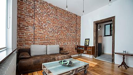 Brand new one-bedroom apartment in Top Center