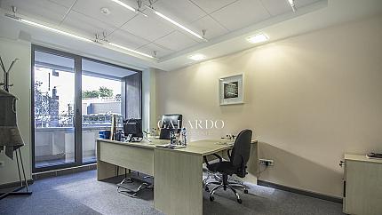 Офис под наем в луксозна сграда клас А в кв. Изток