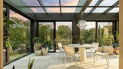 Дизайнерска къща с несравнима архитектура и локация