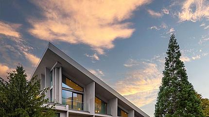 Дизайнерска къща с несравнима архитектура и локация