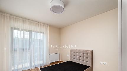 Чисто нов четиристаен апартамент в Гаритиж парк