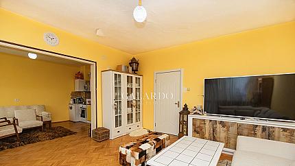 Sunny 2 bedroom apartment in the city center