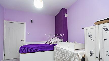 Sunny 2 bedroom apartment in the city center